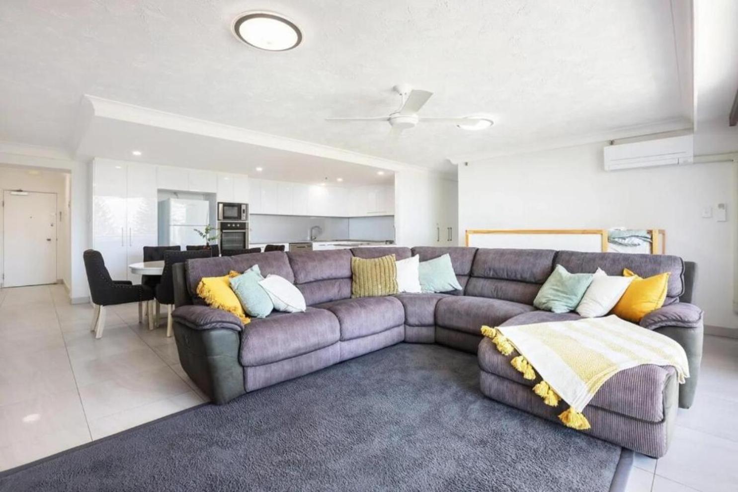 Apartment Paradise Beachfront Escape Gold Coast